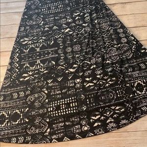 Mossimo Black Aztec Maxi Skirt Fold Top Medium